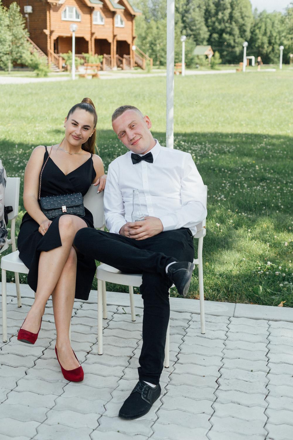 Черно-белая