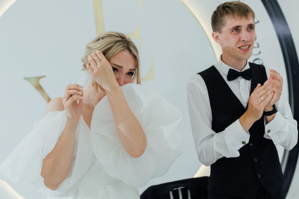 Черно-белая