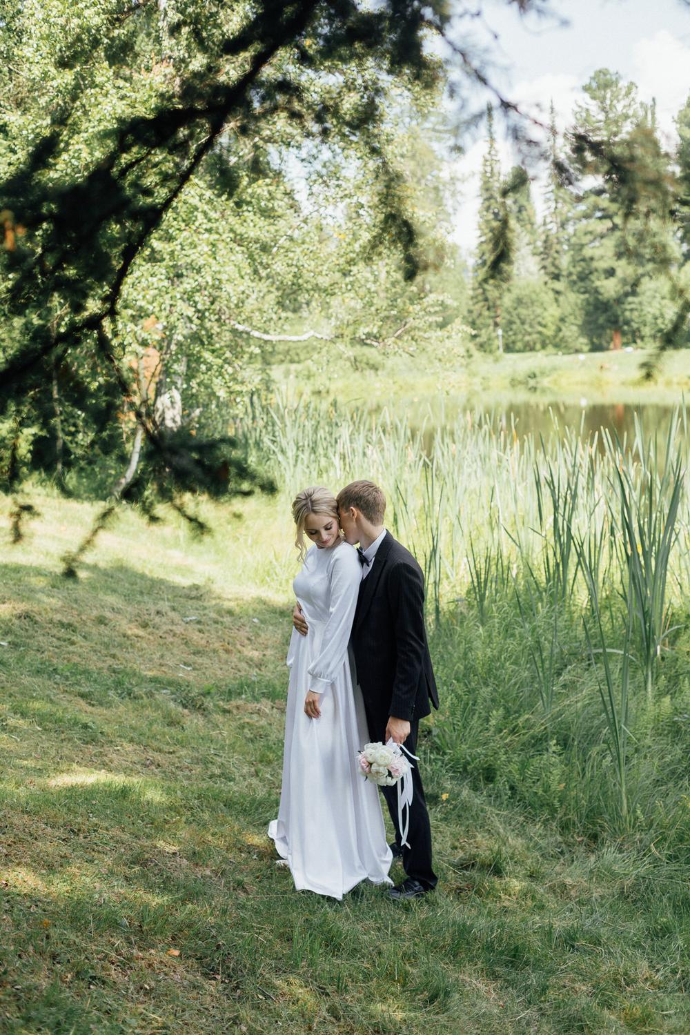 Черно-белая