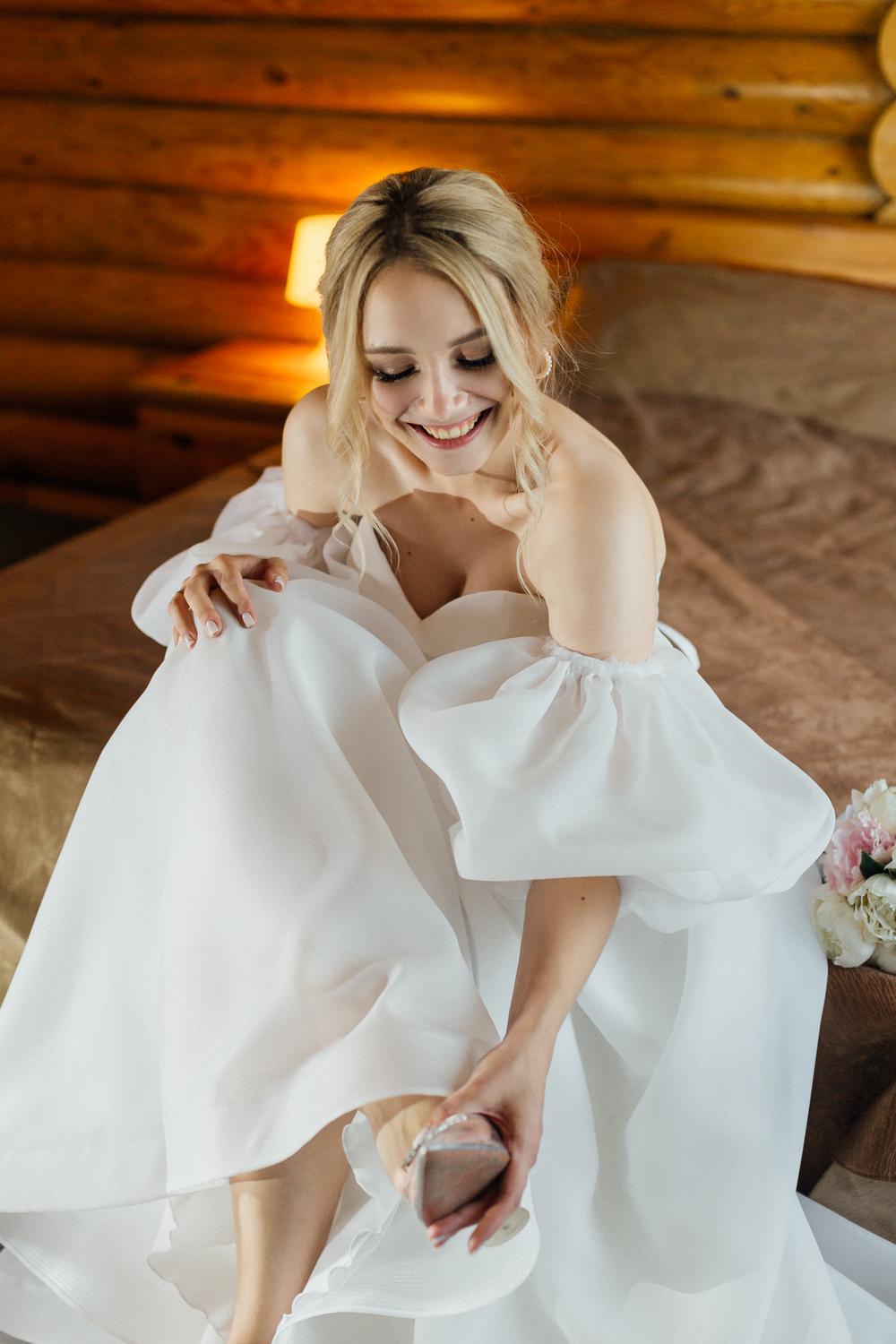 Черно-белая