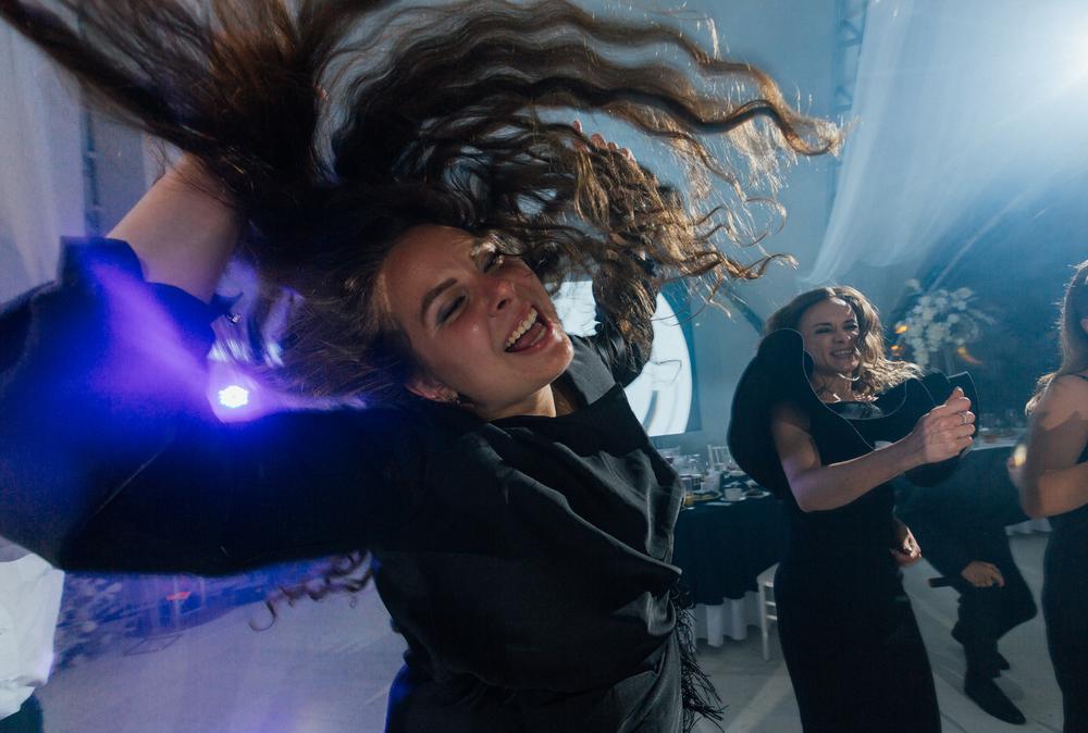 Черно-белая