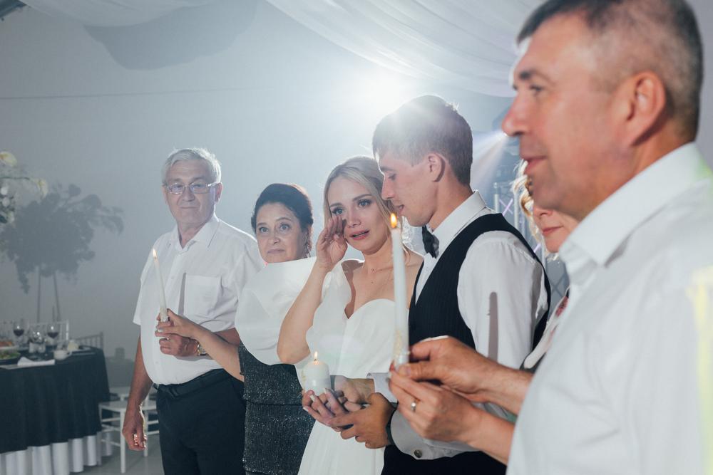 Черно-белая