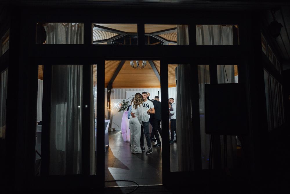 Где-то в начале осени...