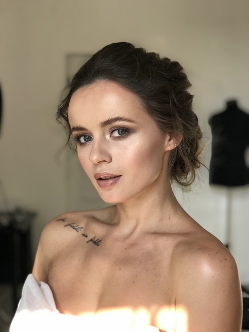 VICTORIA P.
