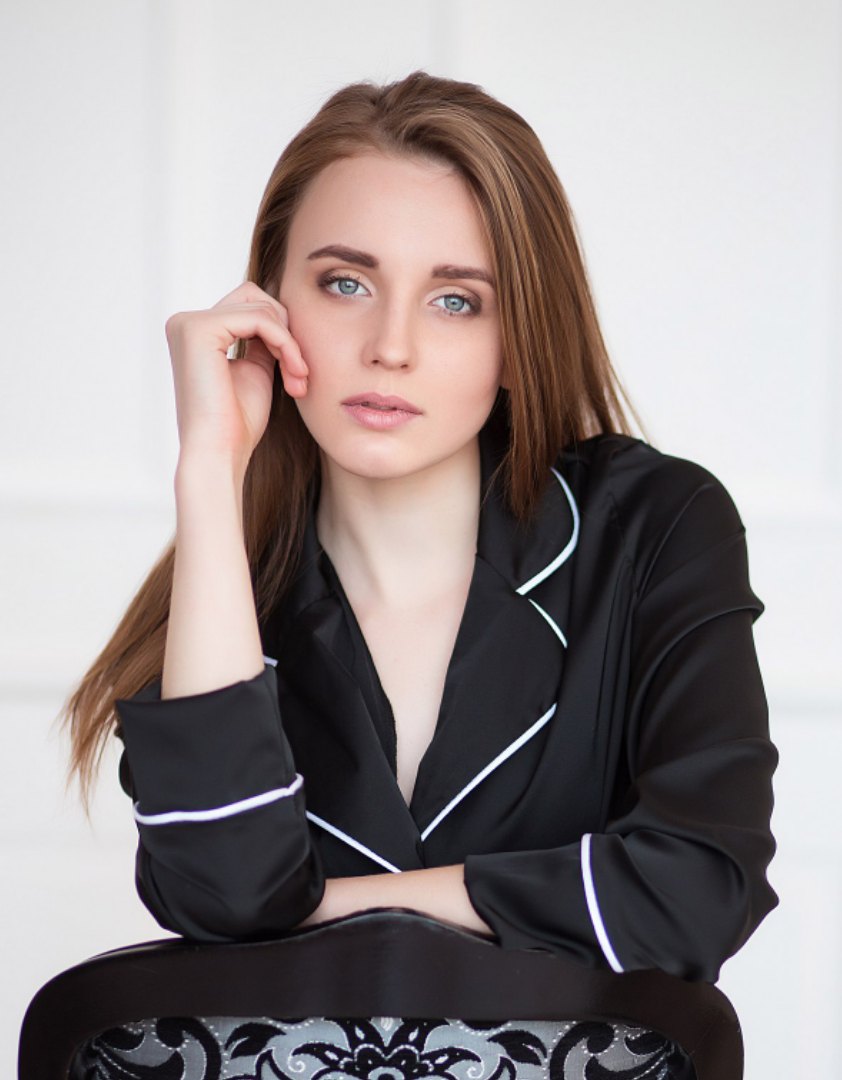 POLINA B.