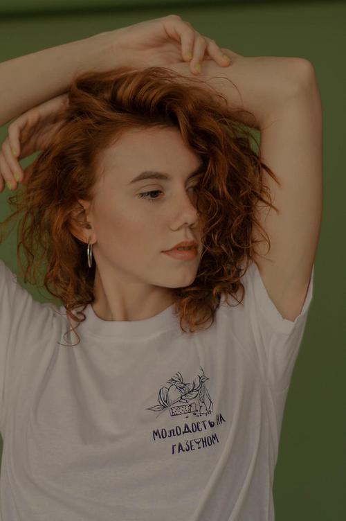 VICTORIA D.