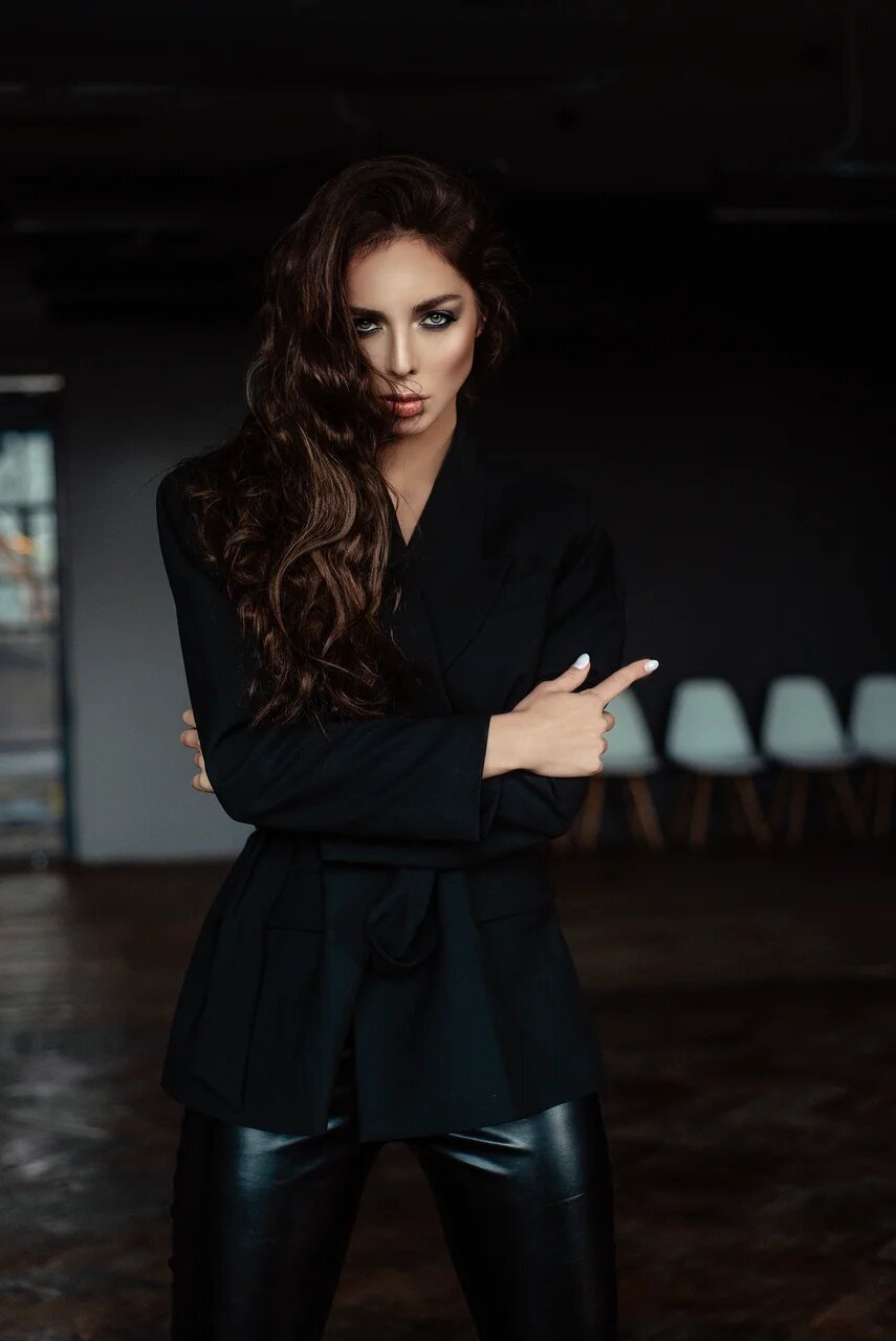 JULIA M