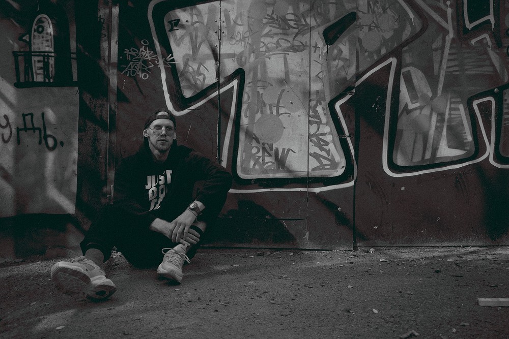 ALEX KIK