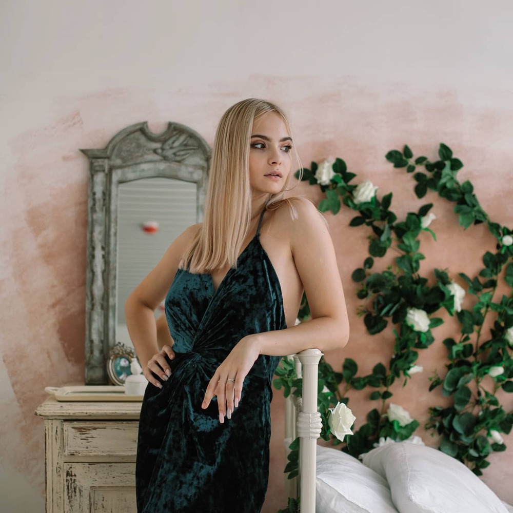 MARIA S