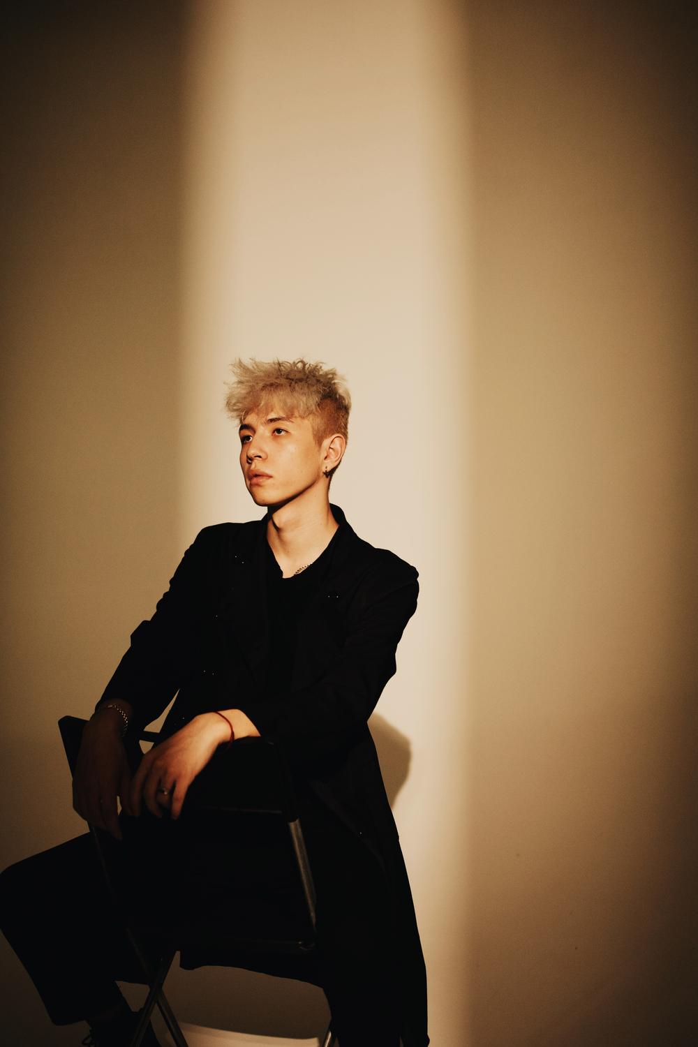 LEV K