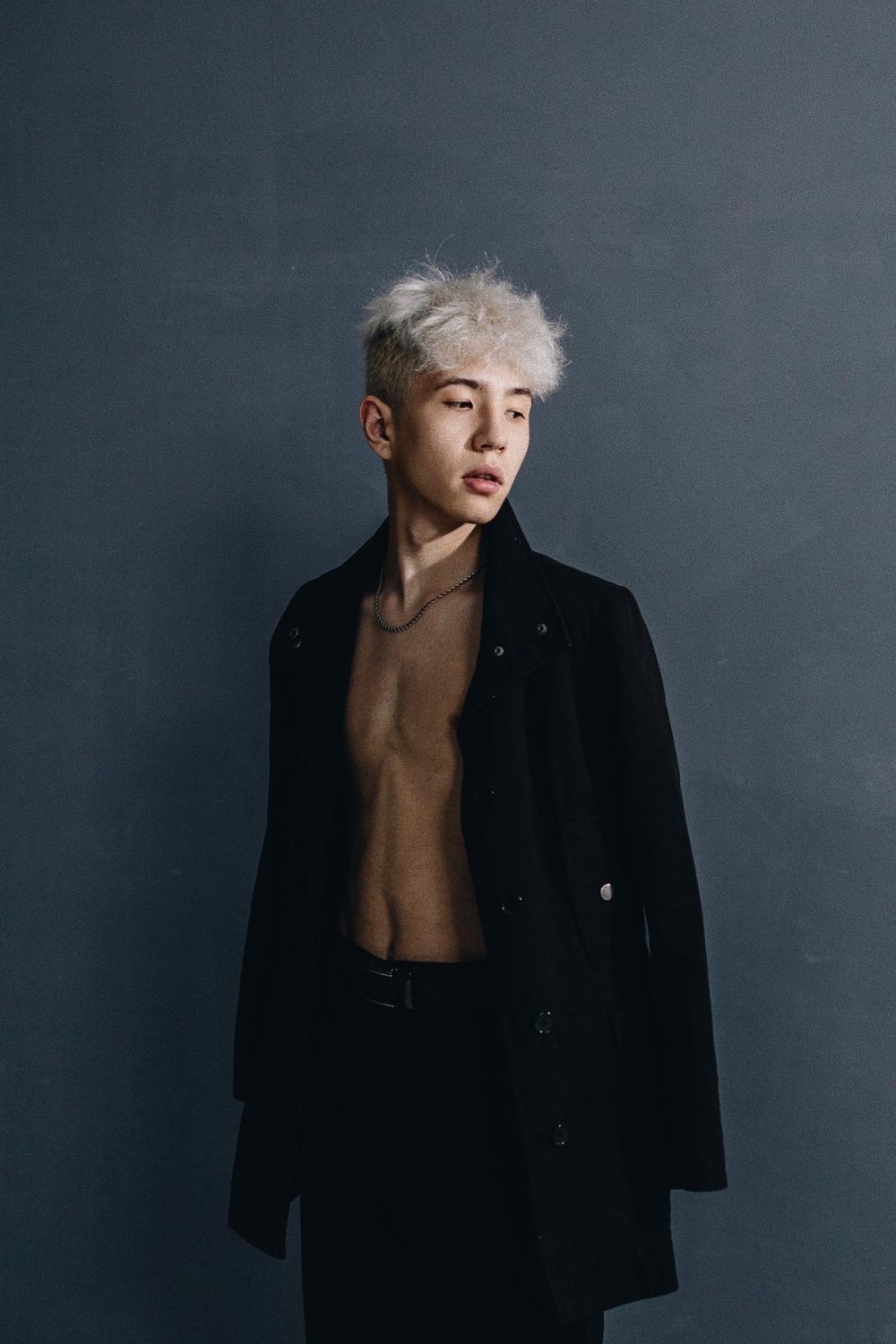 LEV K