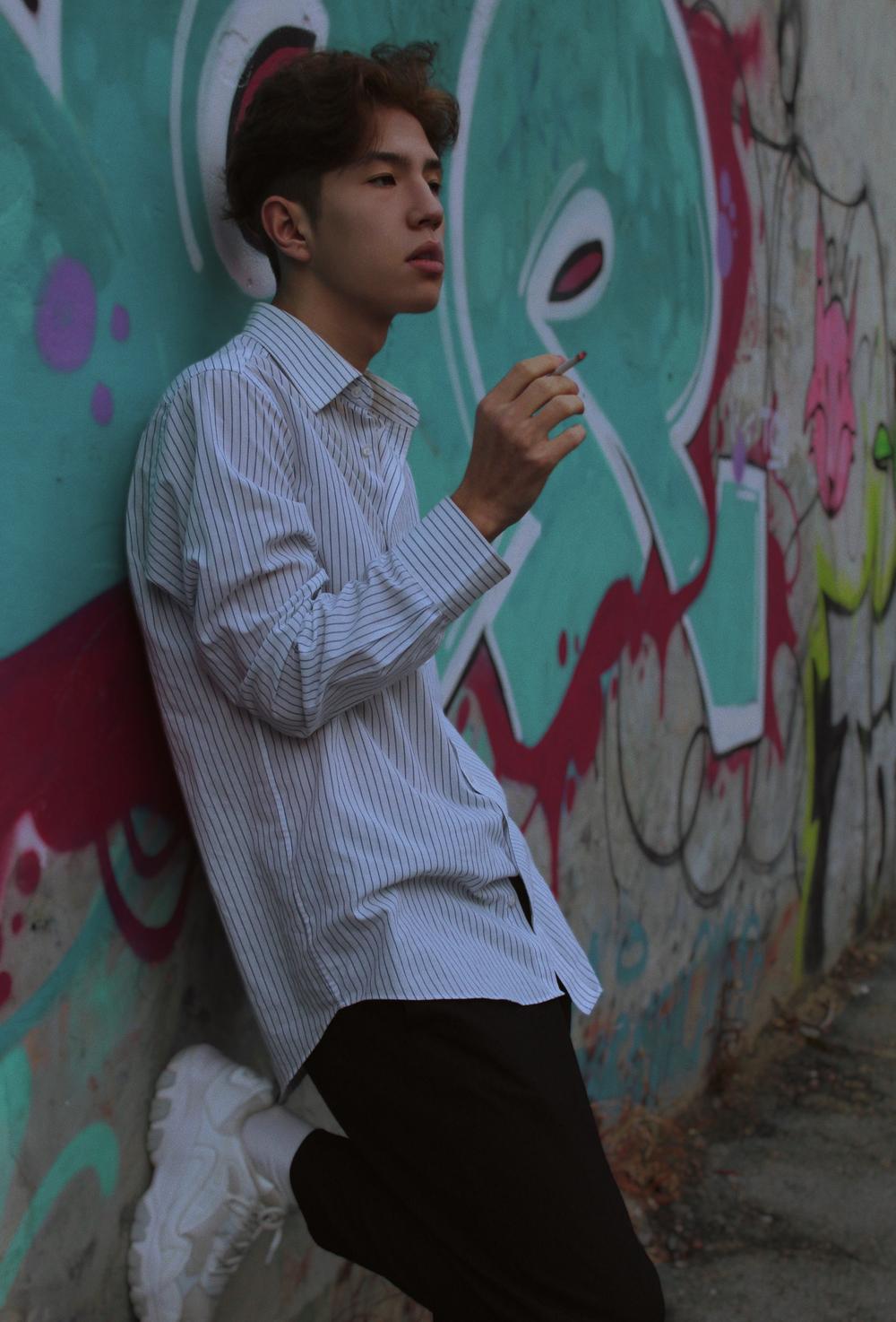 LEV K