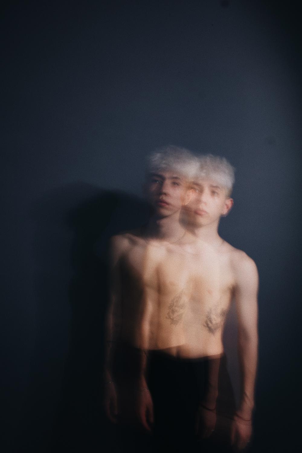 LEV K