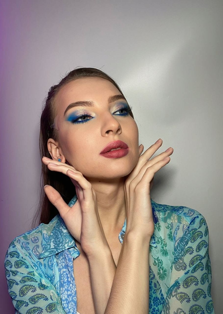 ALINA V