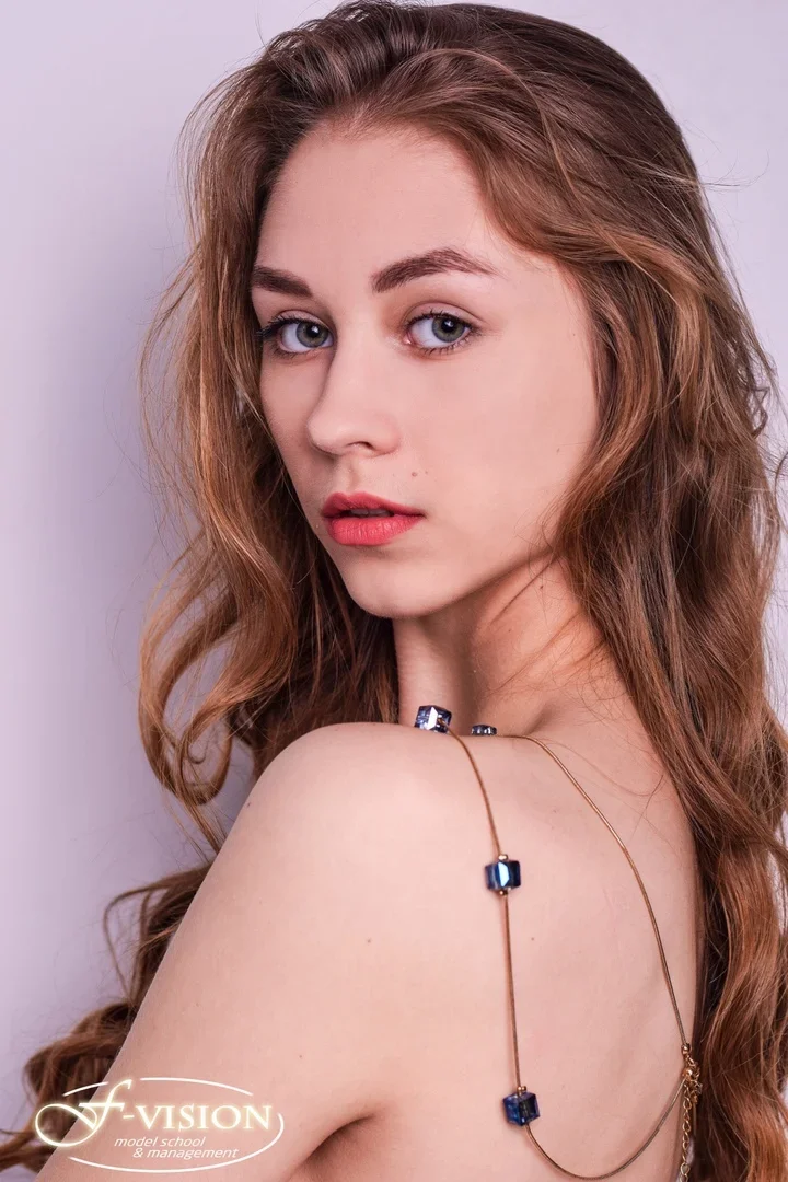 ALINA KO