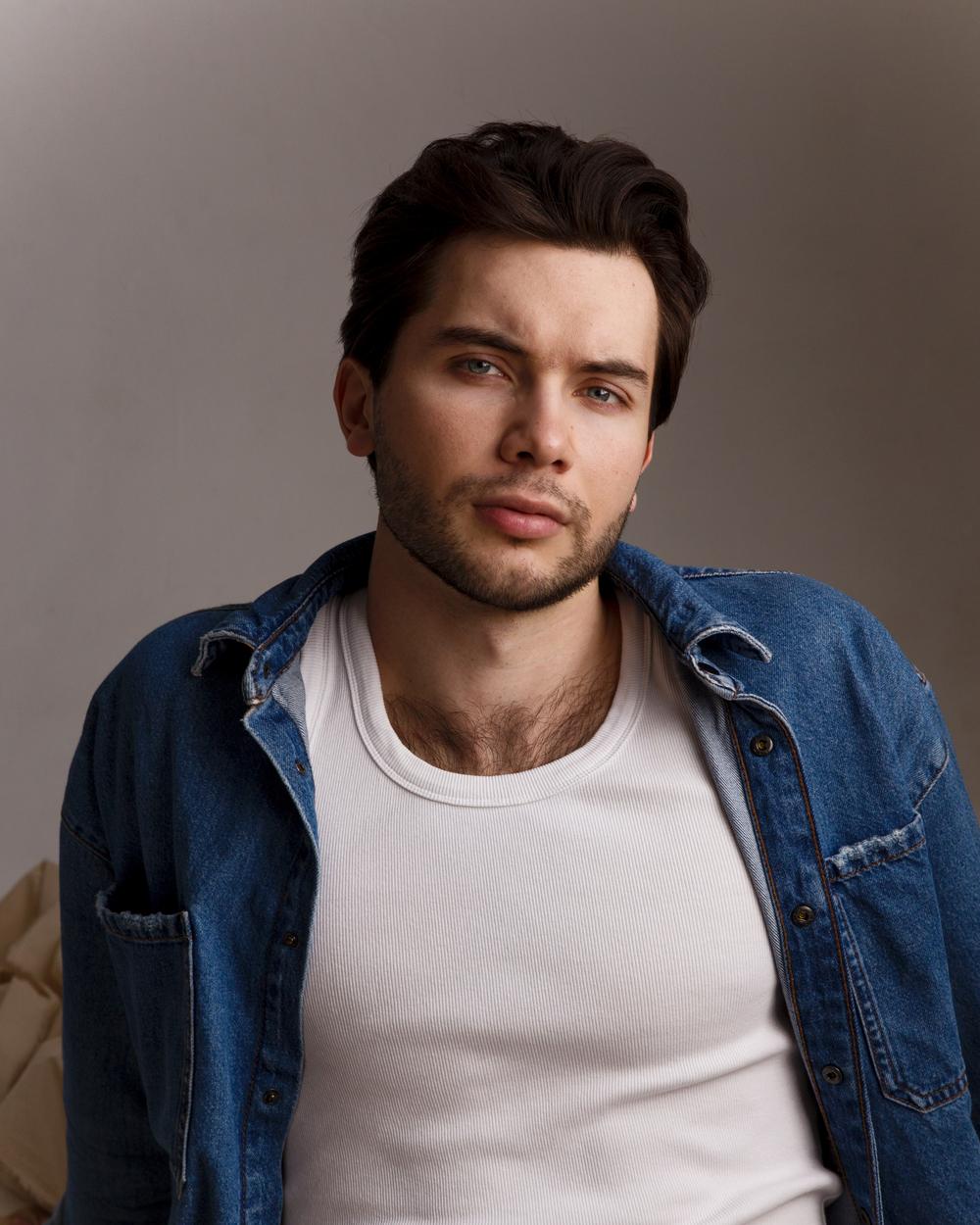 ARTEM O