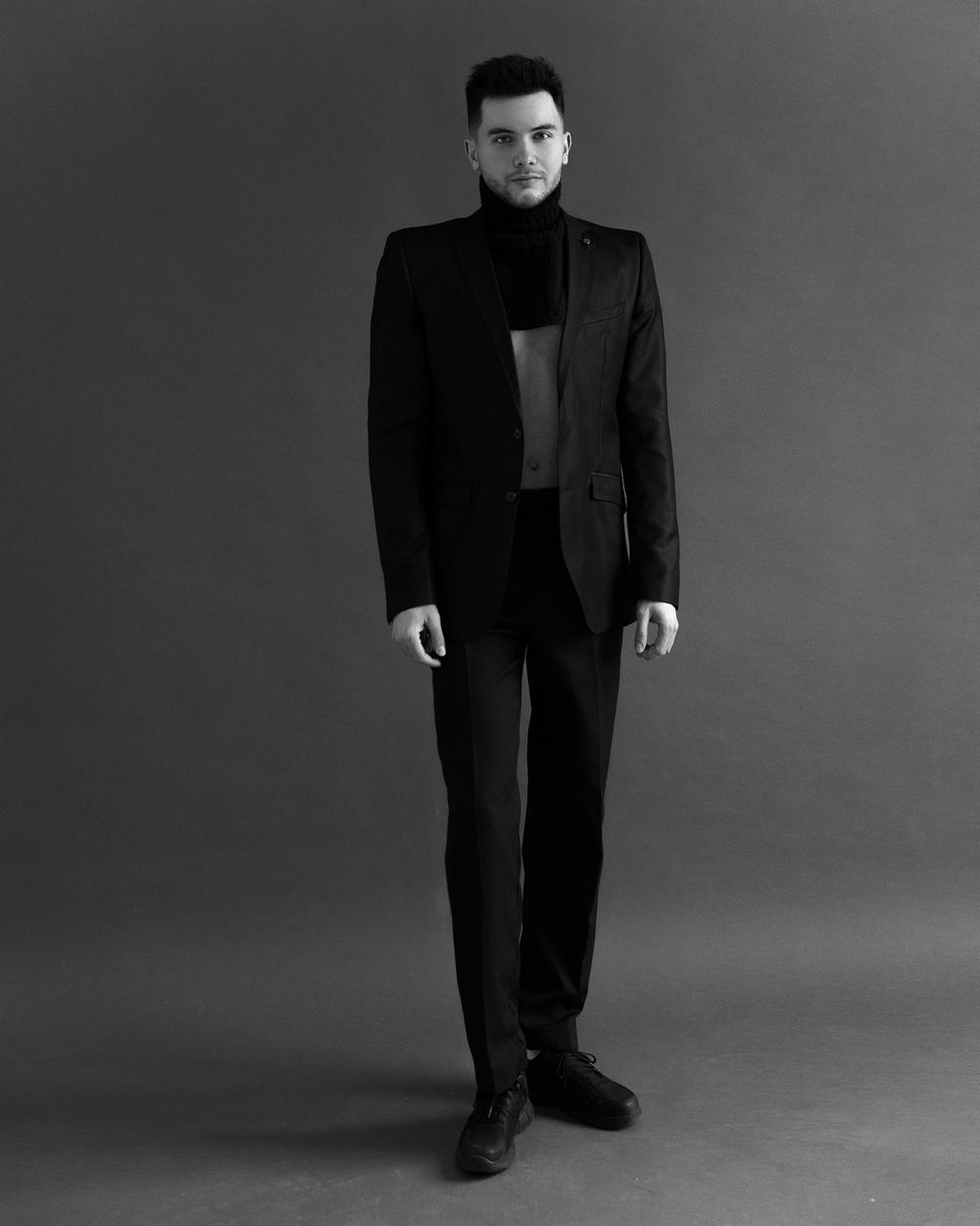 ARTEM O