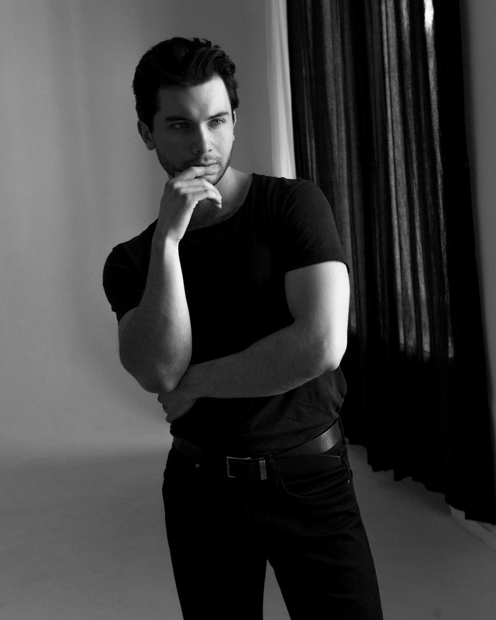 ARTEM O