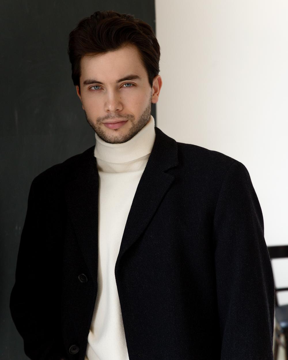 ARTEM O