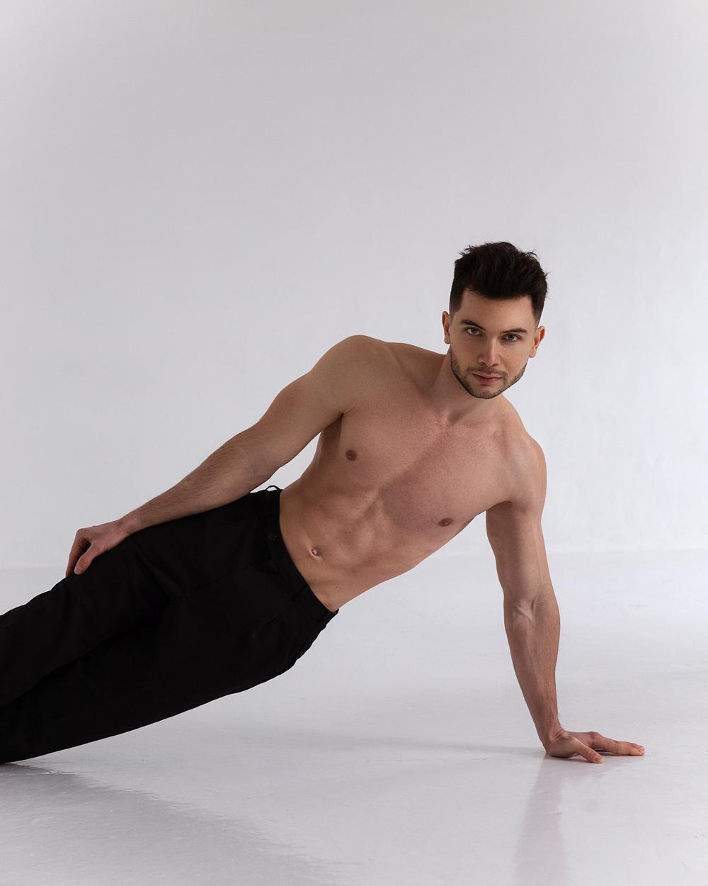 ARTEM O