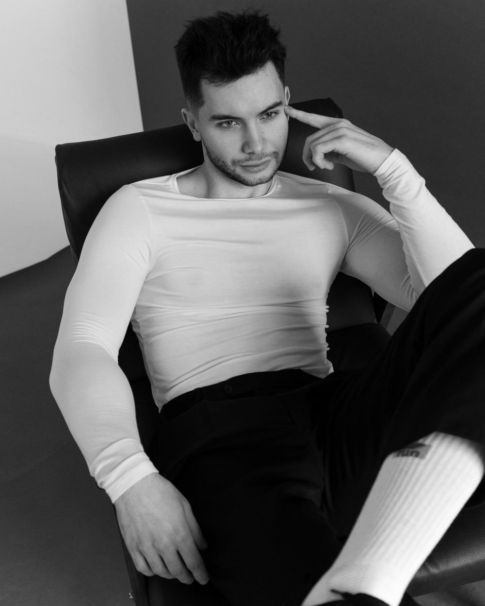 ARTEM O