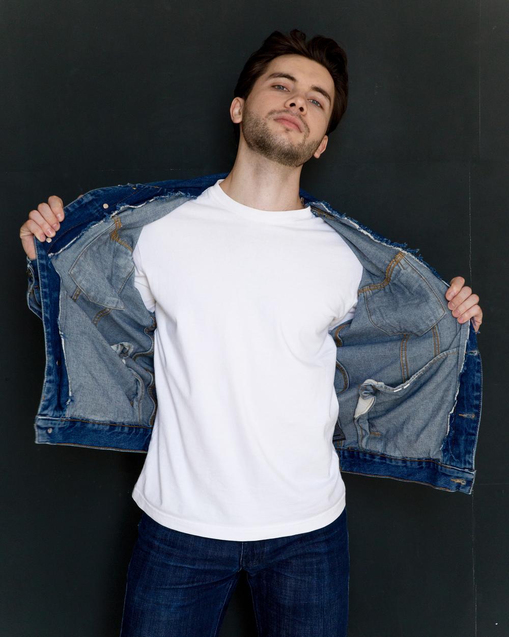 ARTEM O