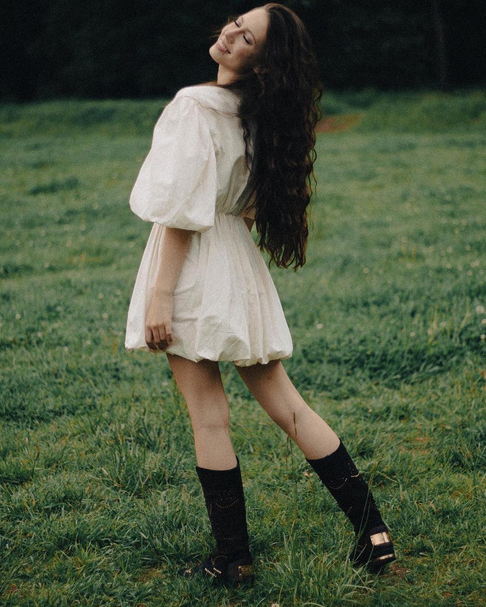 ANNA BLACK