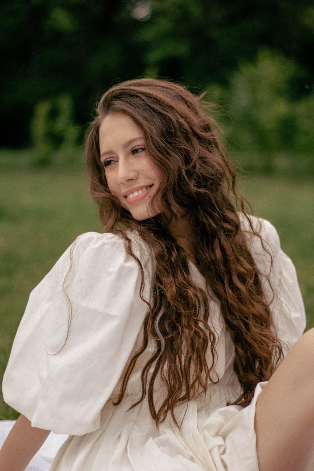 ANNA BLACK