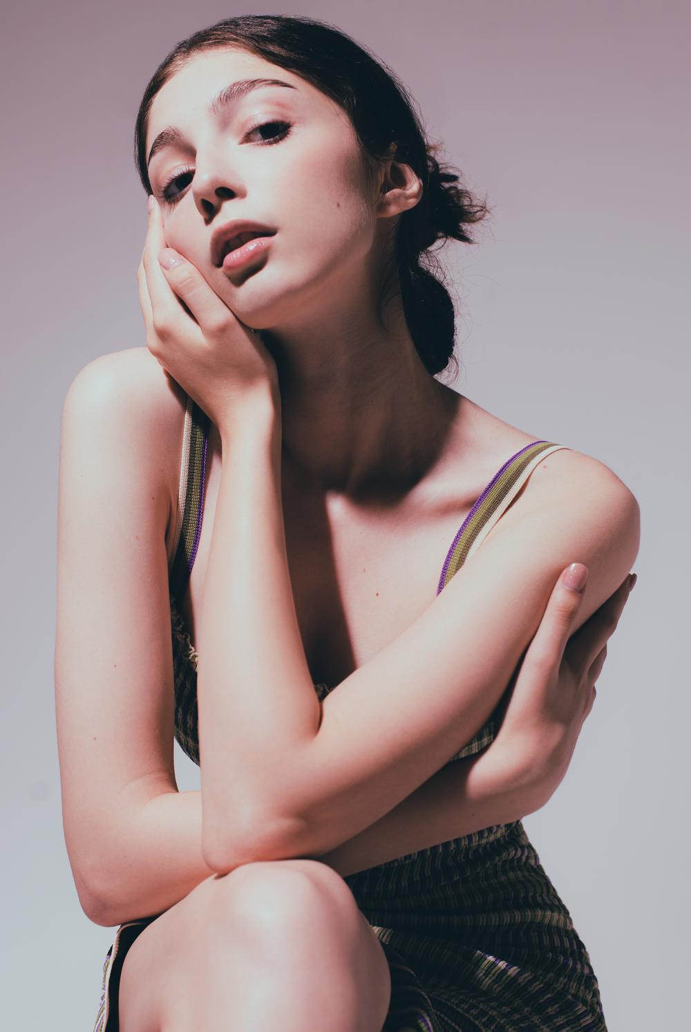 ALISA T