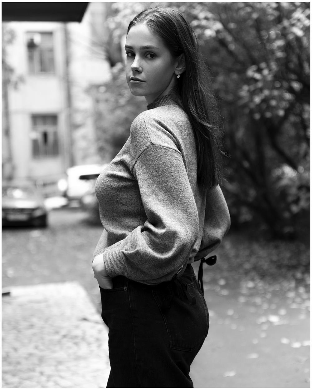 VERONIKA K