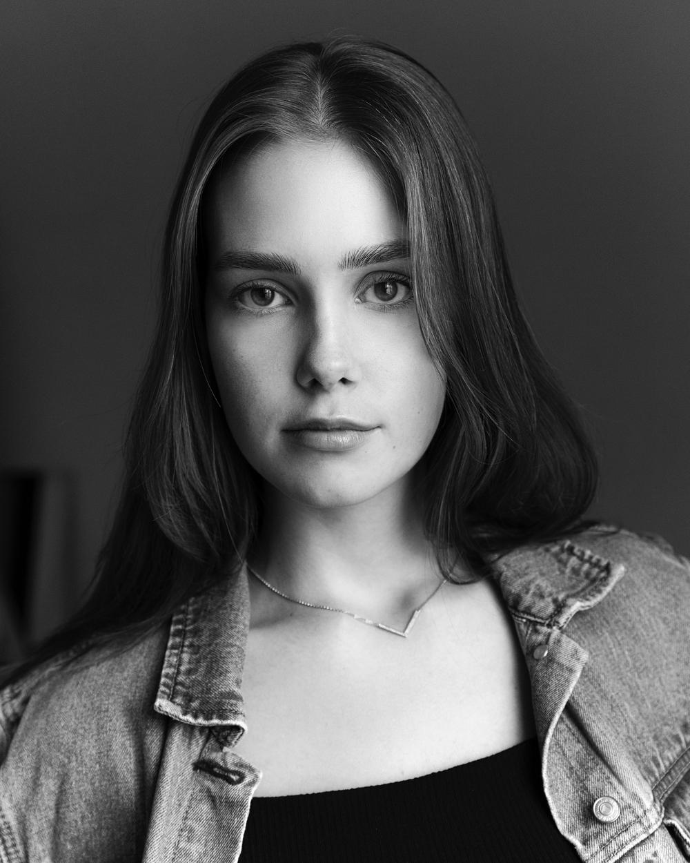 VERONIKA K