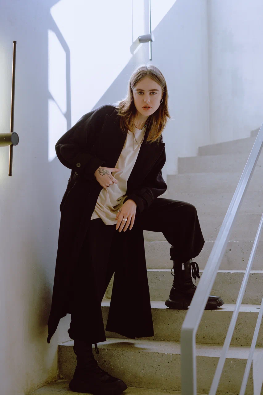SHAROVA