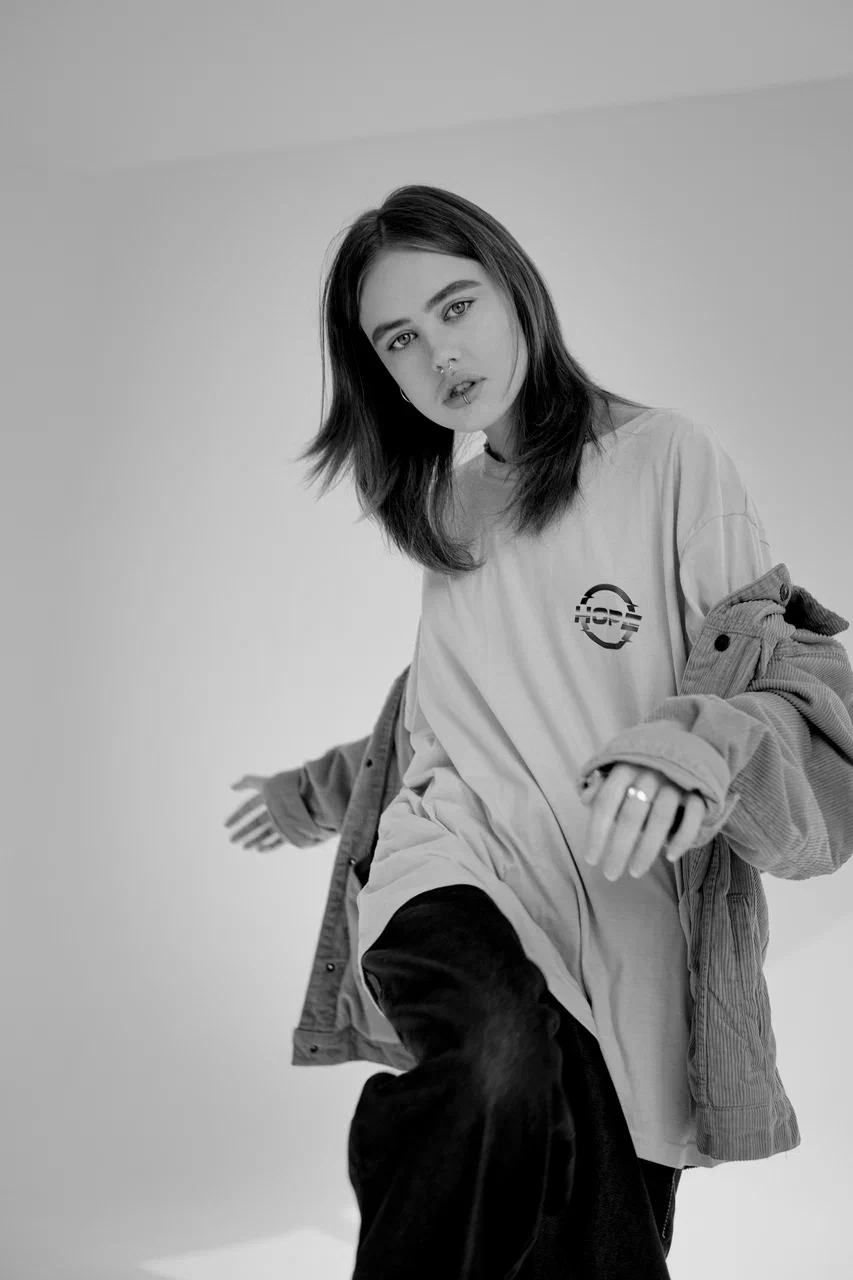 SHAROVA