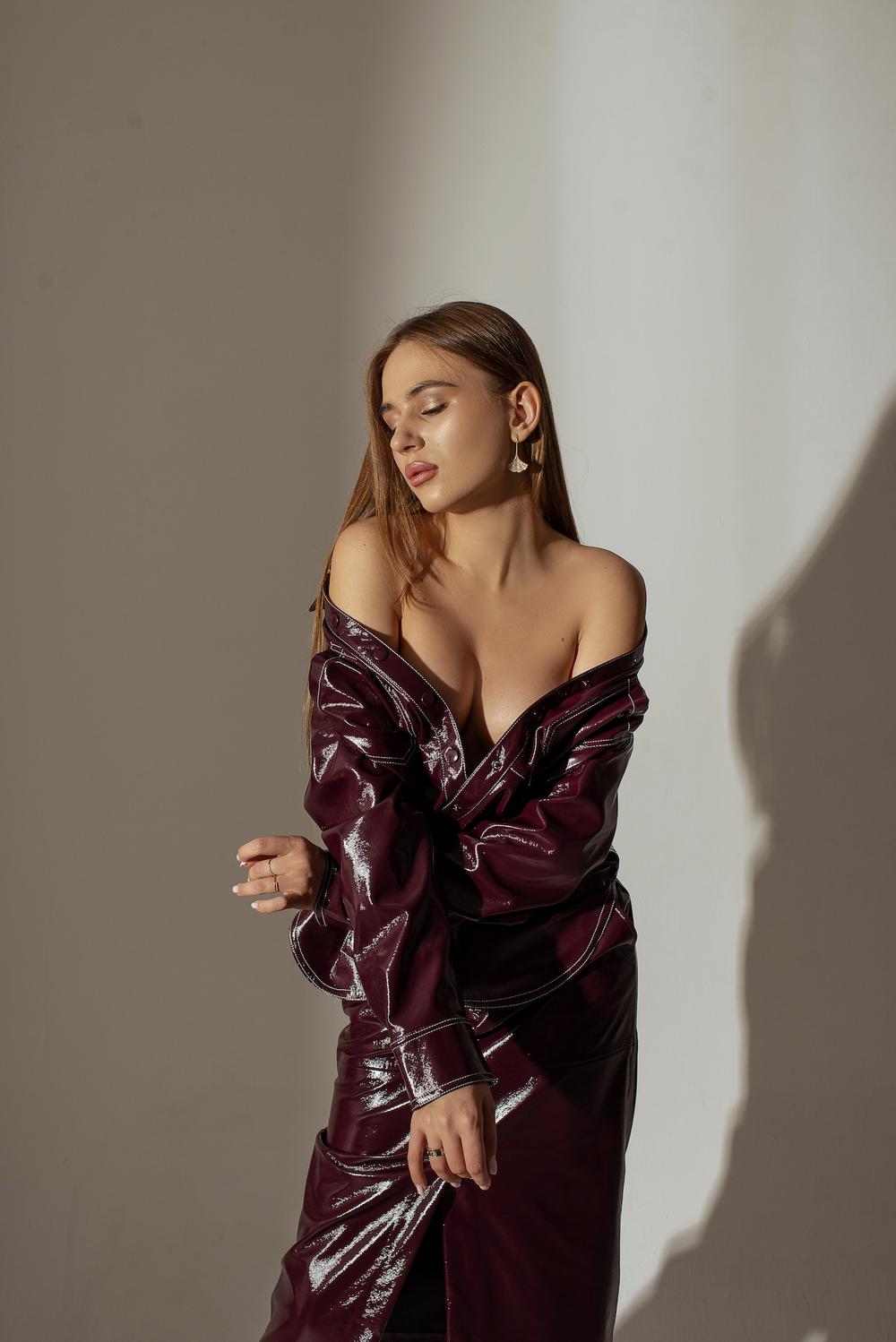 ANASTASIA F