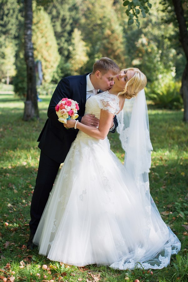 Brides