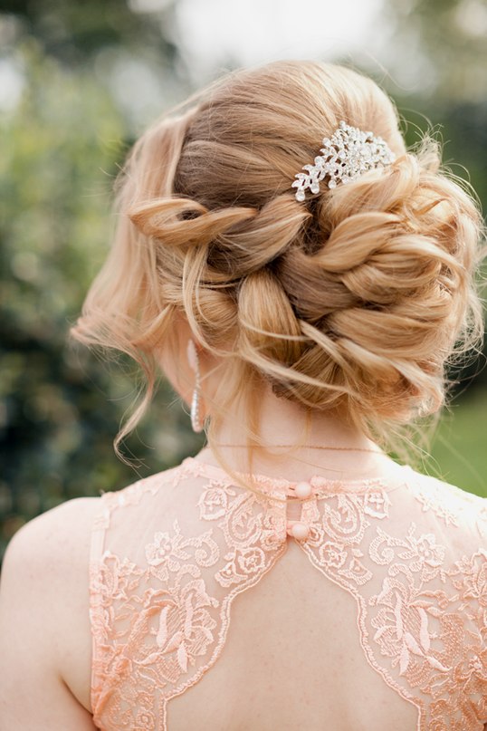 Brides