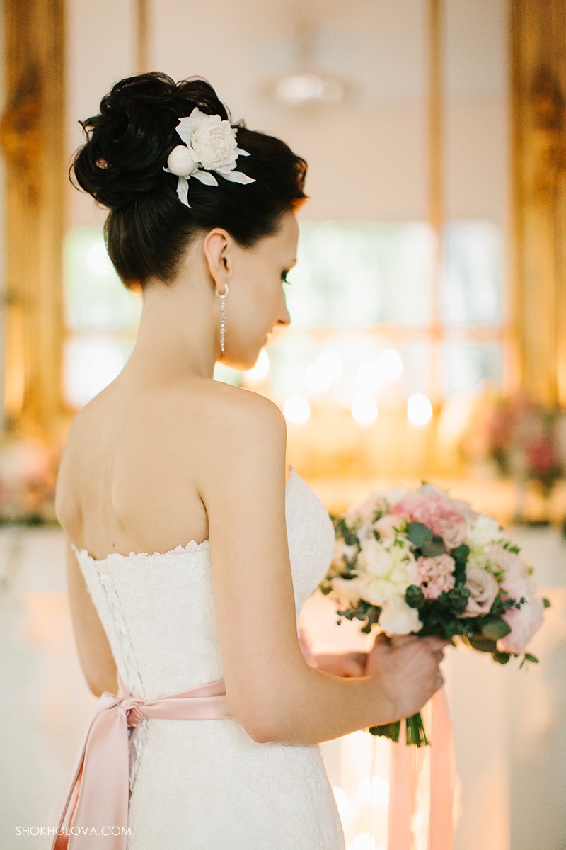 Brides