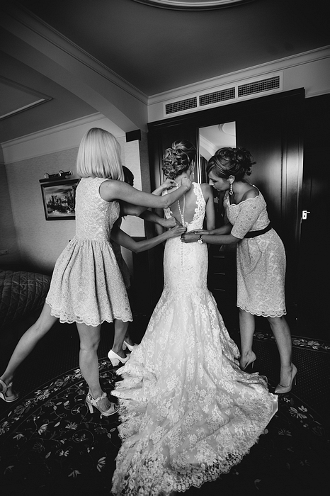 Brides