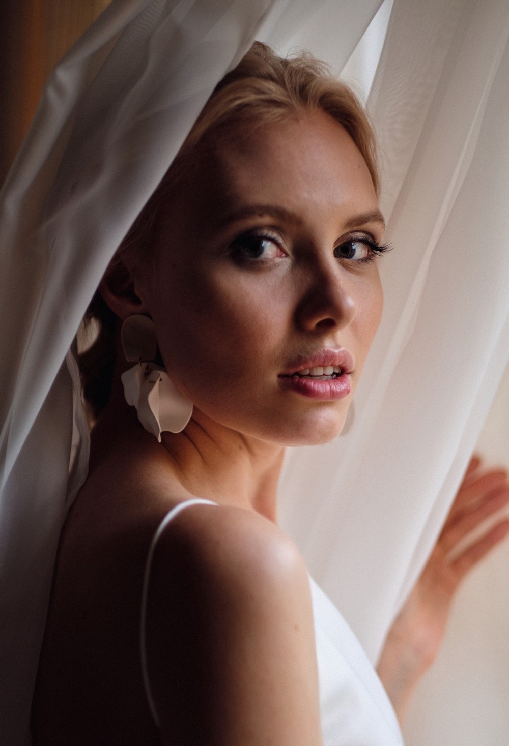 Brides