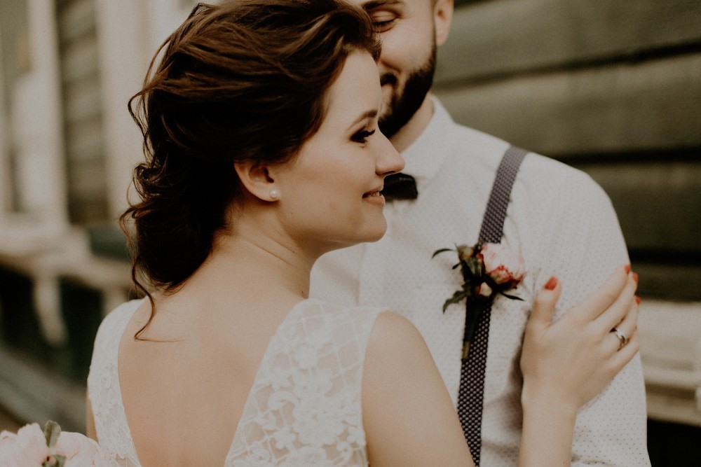 Brides