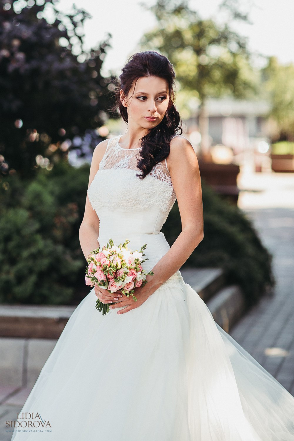 Brides