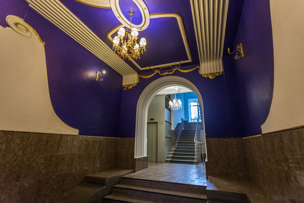 ИНТЕРЬЕРЫ