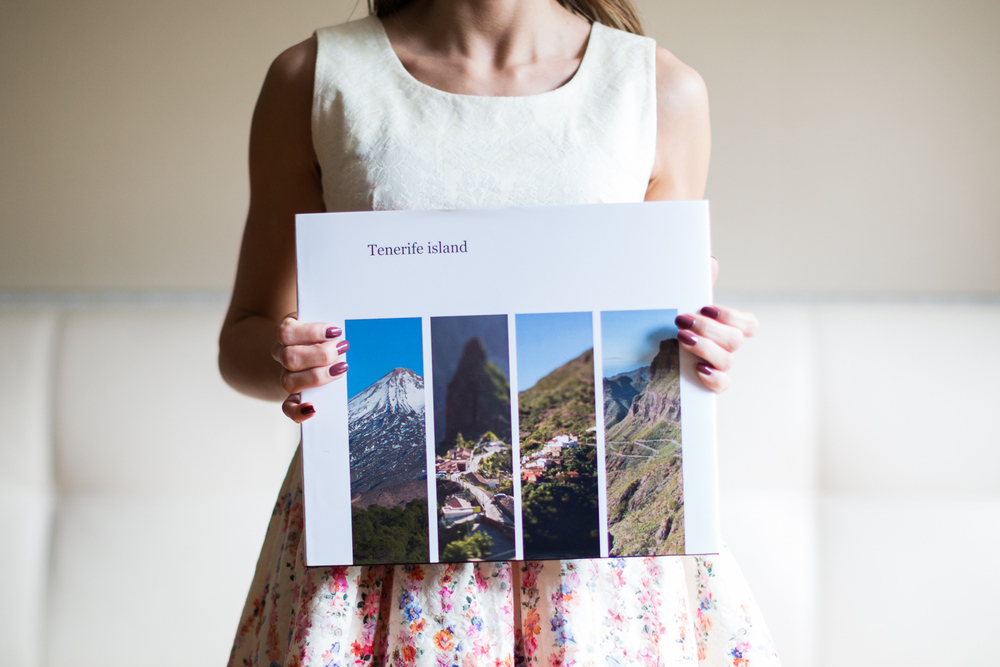PHOTOBOOK
