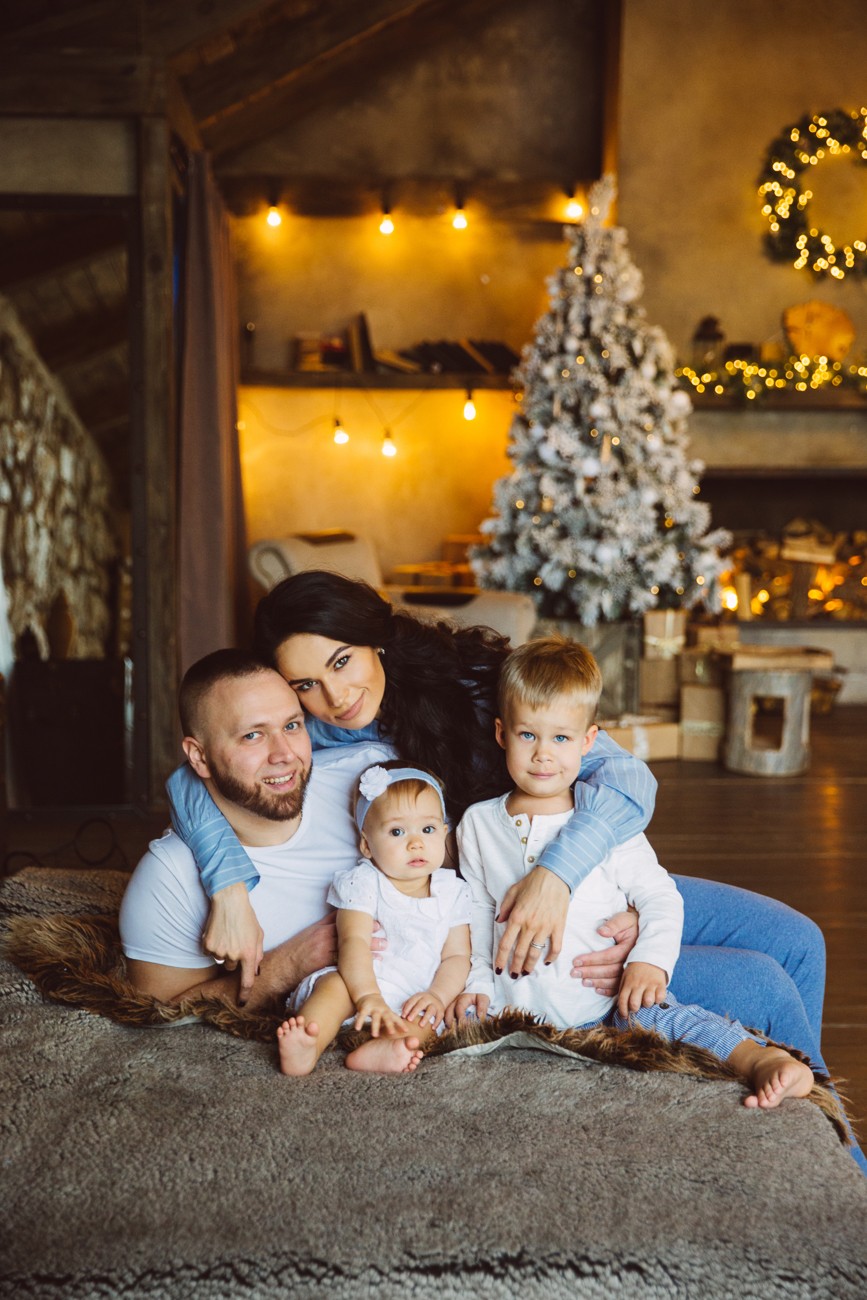 FAMILY & CHILDREN