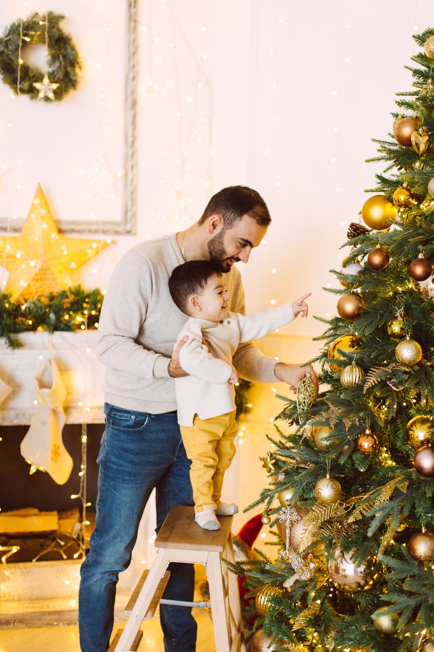 FAMILY & CHILDREN