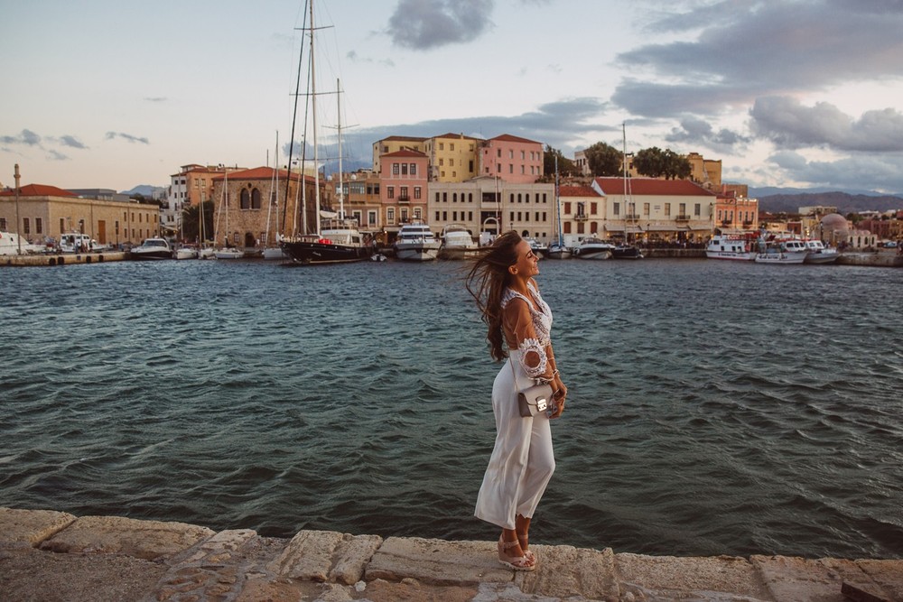 CRETE