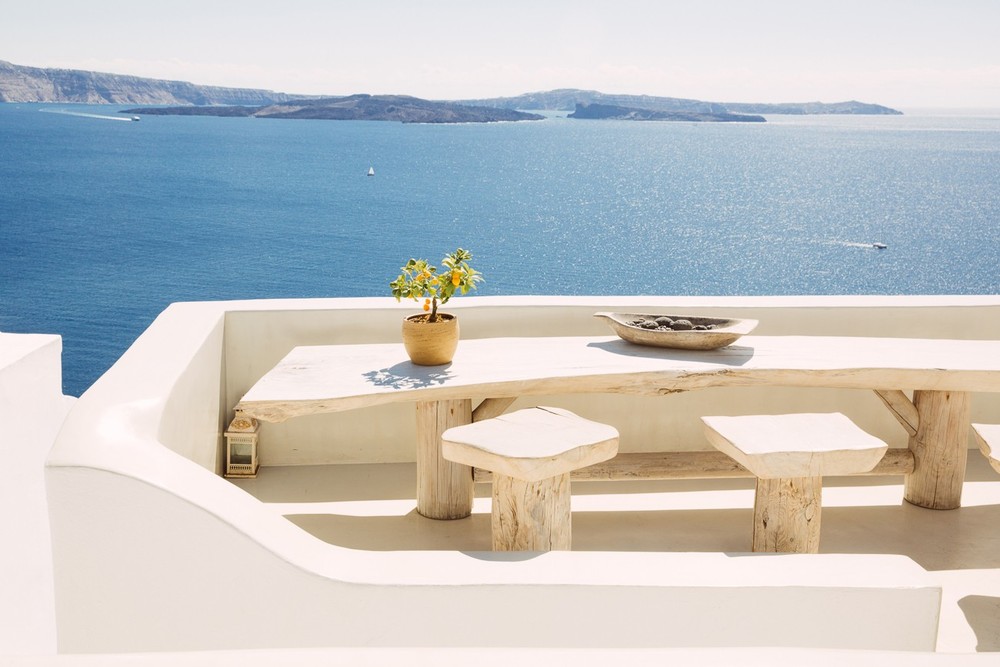 SANTORINI