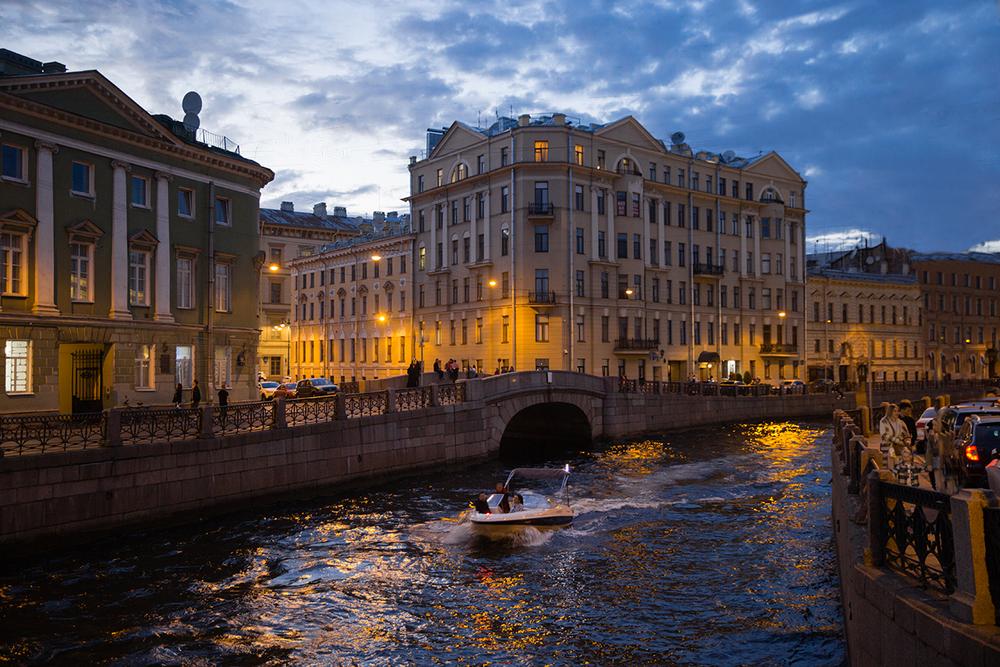 SAINT PETERSBURG 22'