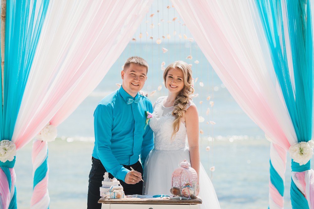 Официальная свадьба в Доминикане пляж TropicalWed 2099$