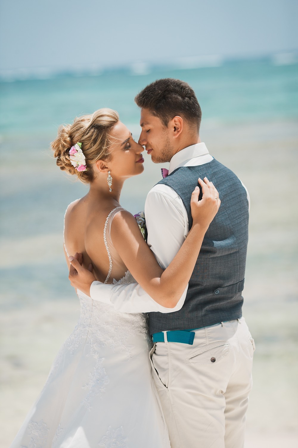 Официальная свадьба в Доминикане пляж TropicalWed 2099$